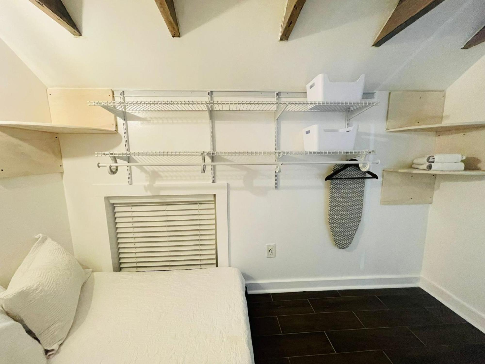 Mangosteen New Orleans Room photo